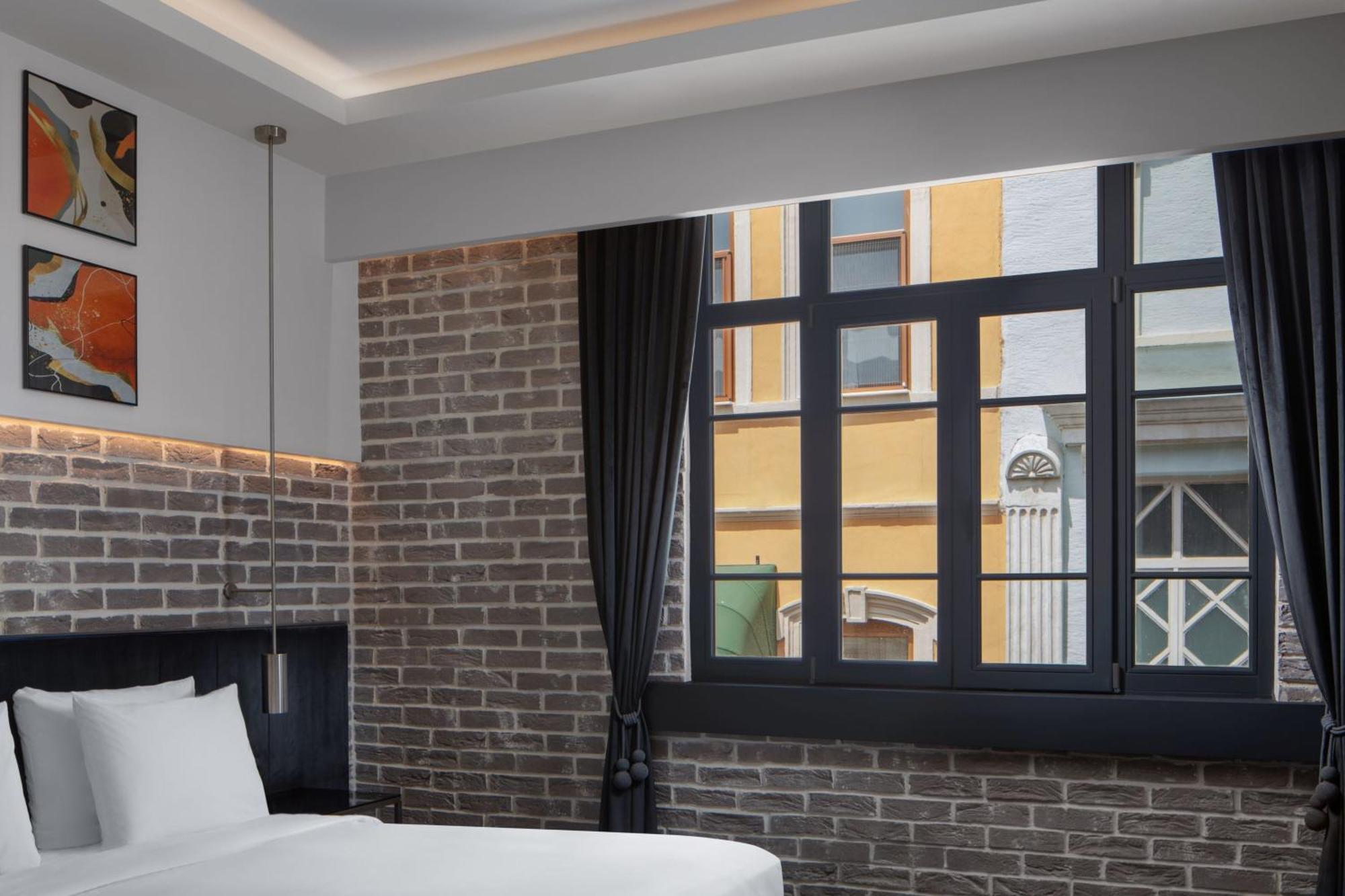 Decamondo Galata, A Tribute Portfolio Hotel Istanbul Eksteriør bilde A room at the hotel